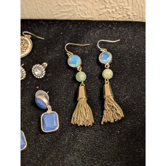 Lot of Nine Pair Silver Tone Pierced Earrings - Picture 4 of 6